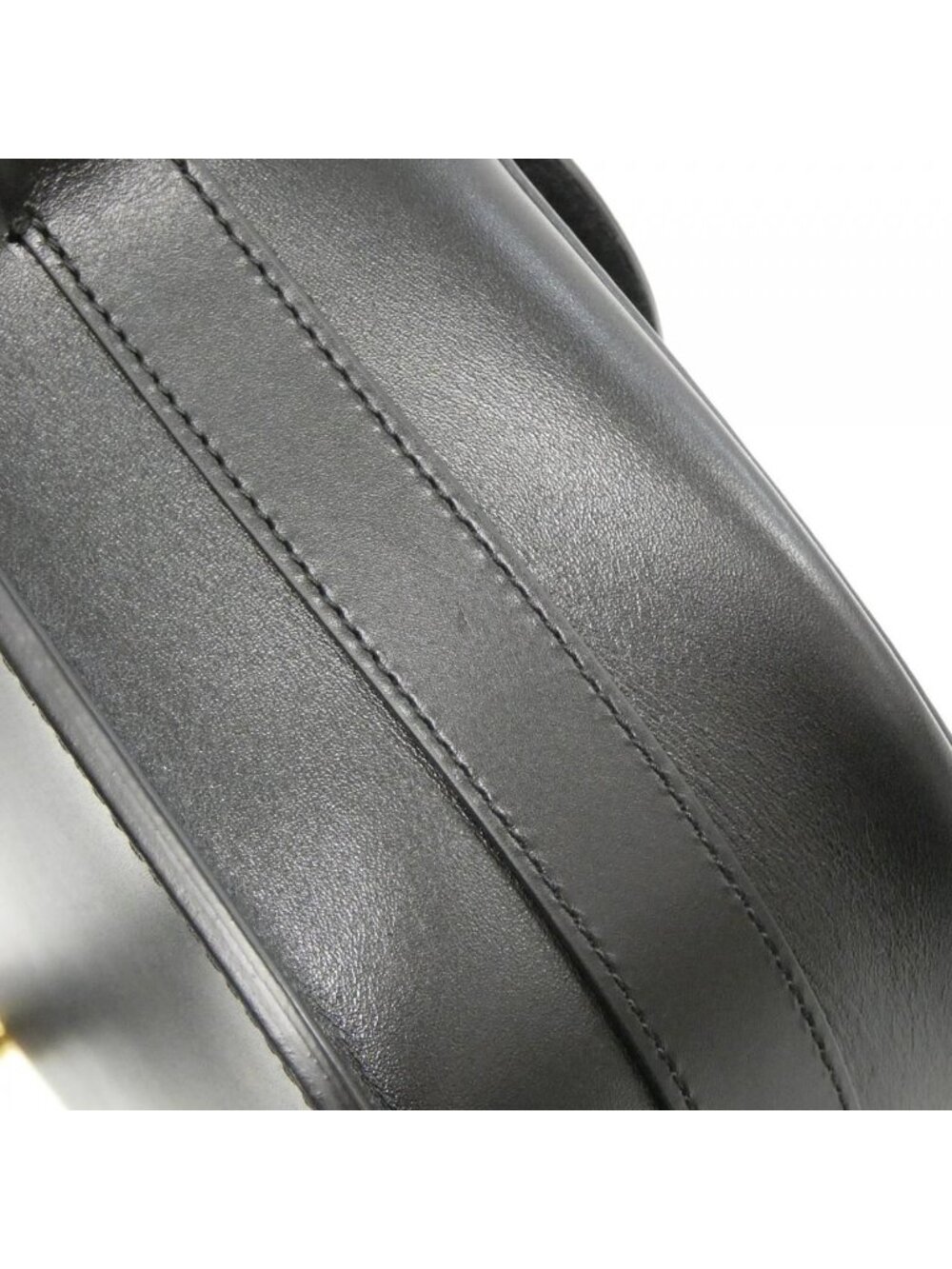 Dior Bobbi Large Shoulder Bag - Picture 6 of 9